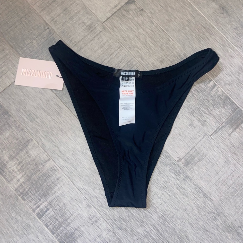 Bikini bottoms